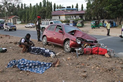 Kilimanjaro Official Blog AJALI MBAYA YA PIKIPIKI YAUA WAWILI PAPO