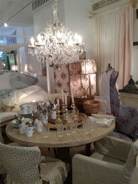 Nyc Store Shabby Chic Couture Rachel Ashwell Shabby Chic Couture