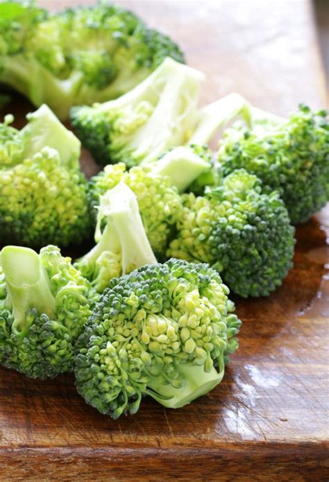 6 Health Benefits of Broccoli | Elizabeth Rider