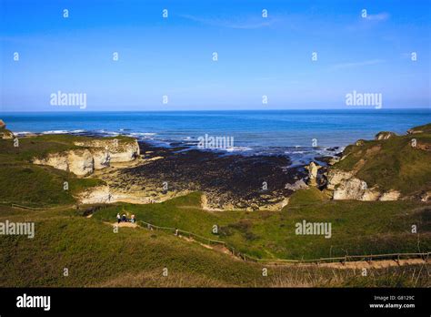 Flamborough head bridlington bay hi-res stock photography and images ...