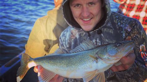 Spring Walleye Fishing Youtube