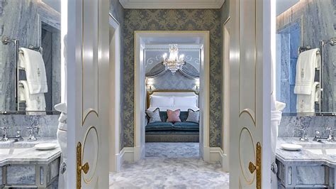 Claridge's, London – Hotel Review | Condé Nast Traveler