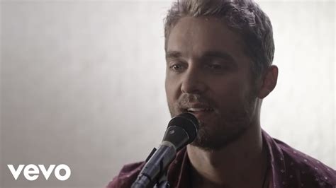 Brett Young You Aint Here To Kiss Me Acoustic Youtube