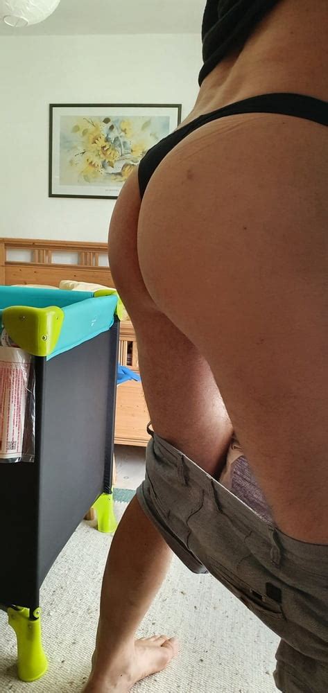 My Big Trainer Ass 28 Pics XHamster