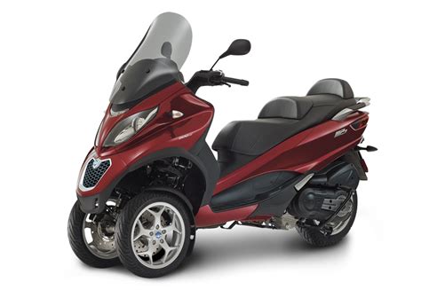 Piaggio Mp Ie Business Prezzo E Scheda Tecnica Moto It