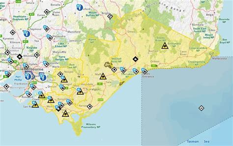 Victorian bushfire and storm clean-up begins amid power outages — as it ...