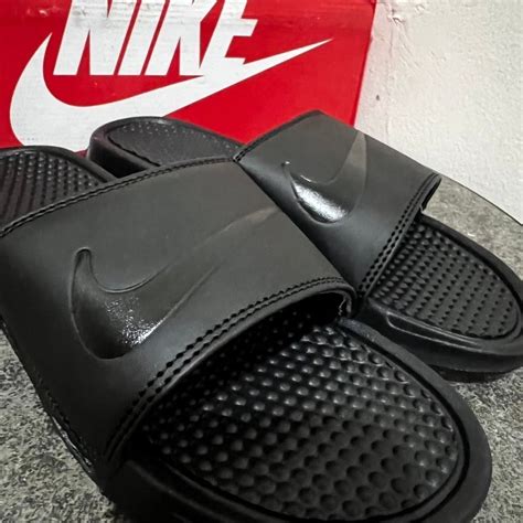 Nike Benassi Slide Basic Black Swoosh Fesyen Pria Sepatu Sandal