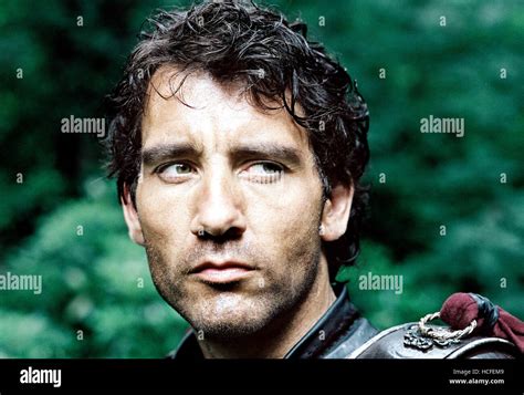 KING ARTHUR Clive Owen 2004 C Touchstone Courtesy Everett