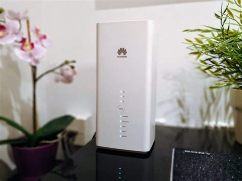 EE 4GEE Home Router Review Update: New Huawei B618 router; even faster ...