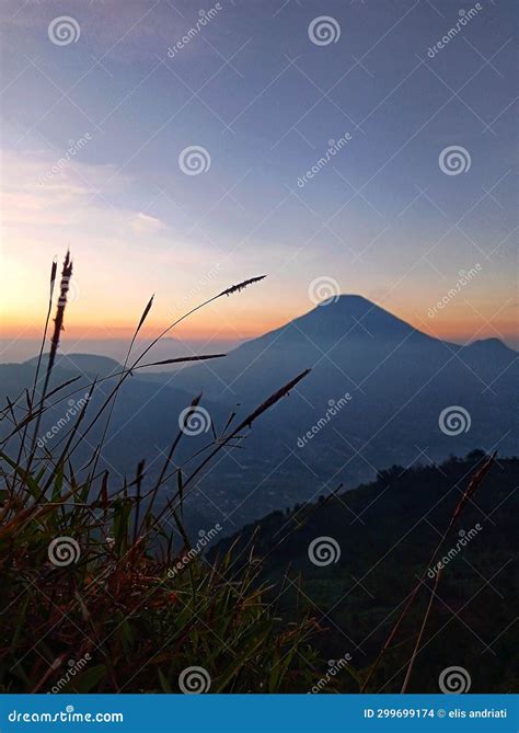 Golden Sunrise from Sikunir in Dieng Central Java Stock Photo - Image of sikunir, dieng: 299699174