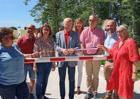 Contrexéville Inauguration d une nouvelle aire de camping car Magnum