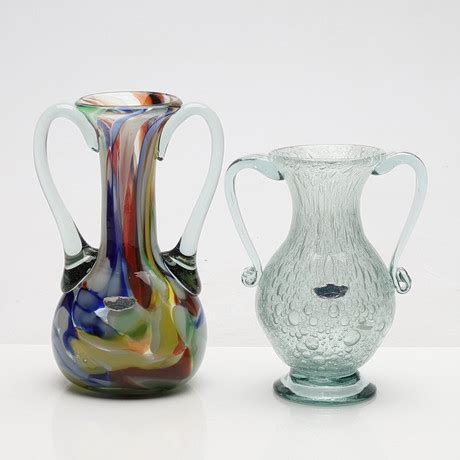 TURE BERGLUND Hänkelvaser 2 st glas Stockholms glasbruk 1900 tal