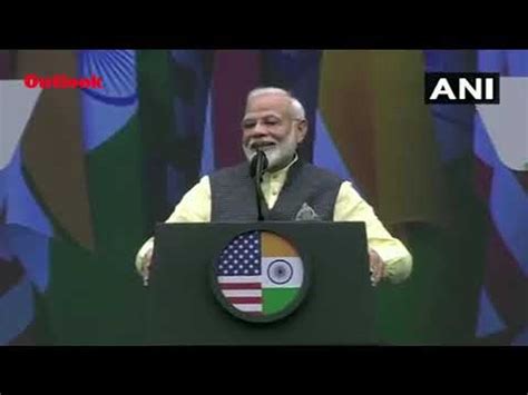 At Grand Howdy Modi Event PM Pitches For Abki Baar Trump Sarkar