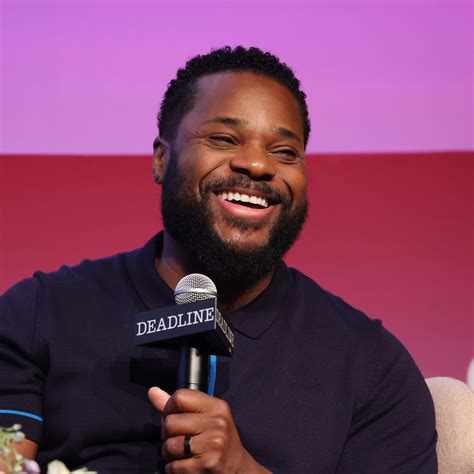 What Does It Mean When Your Right Side Hurts? Doctors Break It Down