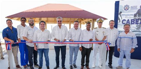 Gobierno dominicano inaugura muelle pesquero y turístico en Cabeza de