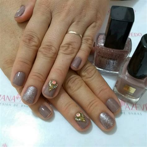 Unhas Decoradas Pedras Ideias Lindas A Tend Ncia