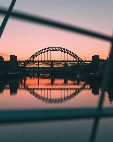 The Tyne bridge at sunset. : r/NewcastleUponTyne