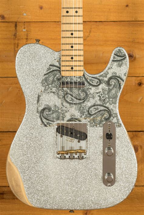 Fender Brad Paisley Road Worn Telecaster Maple Silver Sparkle