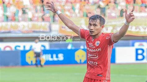 Jelang Liga 1 Komentar Bek Persija Soal Tambah Kuota Pemain Asing