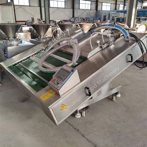 Food Continuous Rolling Vacuum Packaging Machine China Rolling Vacuum