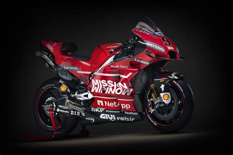 Racing Caf Ducati Desmosedici Team Mission Winnow Motogp