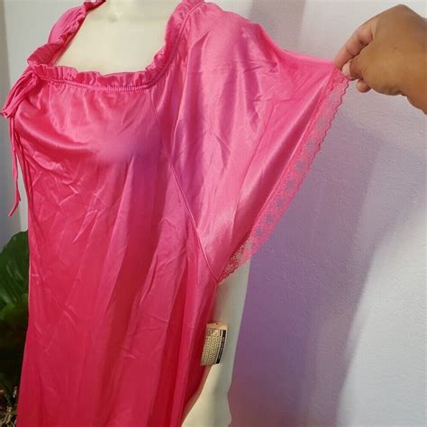 Deadstock 80s Vintage Nightgown Pink Plus 4x Gem