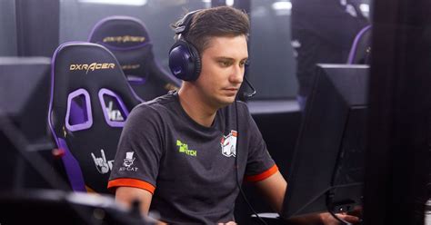 Virtuspro начнет плей офф Mdl Paris Major с верхней сетки