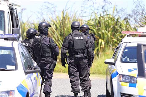 SunLive Armed Offenders Squad Broke Up Fight In Greerton The Bay S