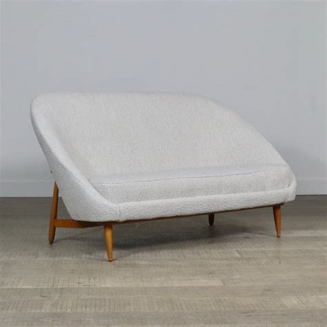 Theo Ruth For Artifort 115 Sofa In Bouclé And Oak 1950s 240413