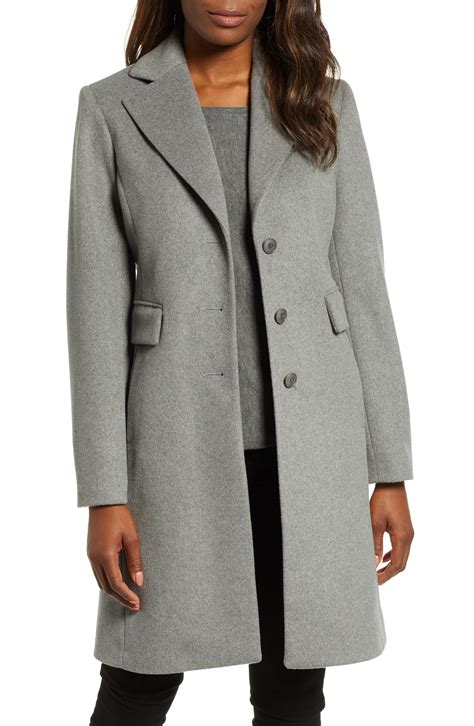 Stylish and elegant wool coats for women – thefashiontamer.com