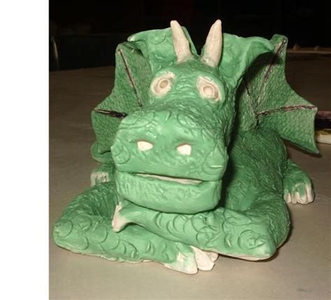 Green Dragon Pinch Pot Pinch Pots Clay Projects Green Dragon