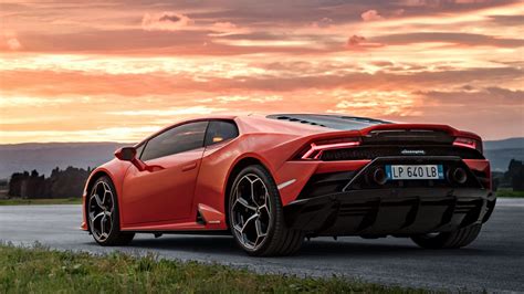 lamborghini huracan  evo exterior car  overdrive
