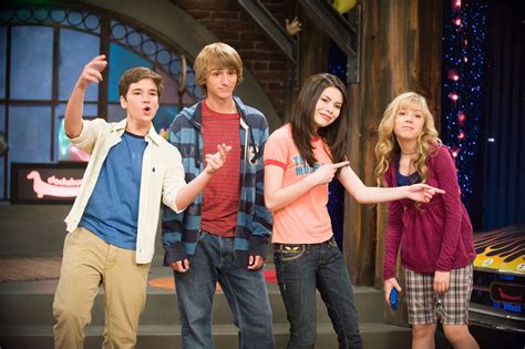 iMeet Fred - iCarly Photo (33289847) - Fanpop