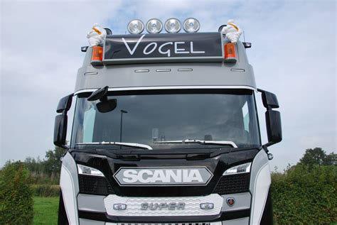 Zonneklep Scania NG Aluminium Met 2 Toplamp Gaten Truck Style Nl By