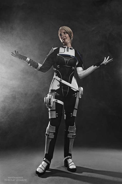 Mass Effect Andromeda Cora Harper Cosplay By Niamash On Deviantart