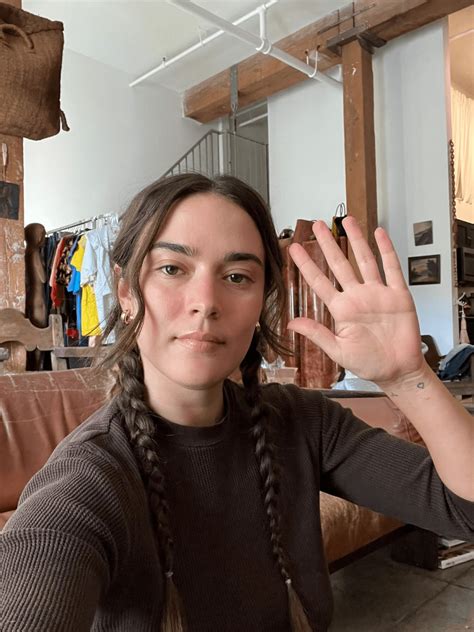 Exploring Life & Business with Lily Harris of Lily Feeds You - Voyage