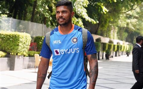 rohit sharma umesh bowled    ipl    option