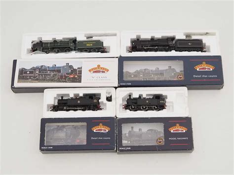 Lot 514 - A group of OO gauge steam locomotives by