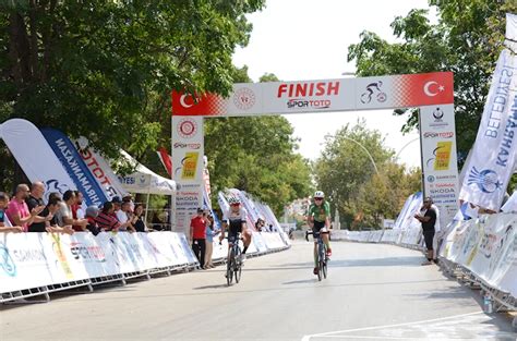 Kurtuluş Yolu Bisiklet Turu sona erdi