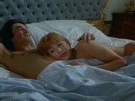 Naked Cécile Magnet in Bankers Also Have Souls