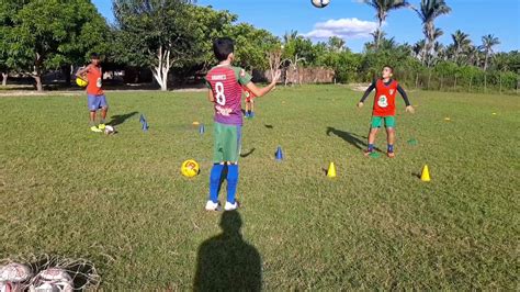 Treino Técnico Passe é Controle De Bola Youtube