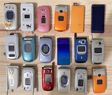 my japanese phone collection : r/vintagemobilephones