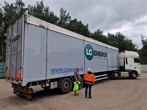 Artic Lorry Acquired for Wood Chip Deliveries - LC Energy