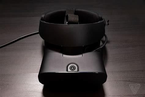 Oculus Rift S Review A Swan Song For First Generation Vr The Verge