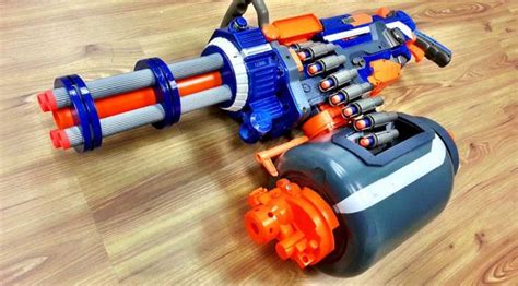 Guy Reimagined NERF Vulcan Into A Fast Foam Dart-spitting Gatling Gun - SHOUTS