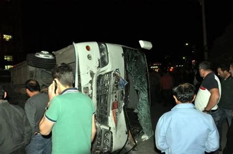 Trabzon da Trafik Kazası 1 Ölü 29 Yaralı Haberler