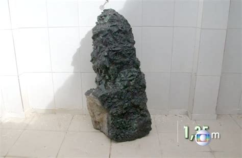 Giant 1.3-metre emerald weighing 794 pounds unearthed in Brazil photo and video - Strange Sounds