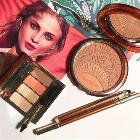 The Beauty Cove Primavera Estate Clarins Makeup Collezione