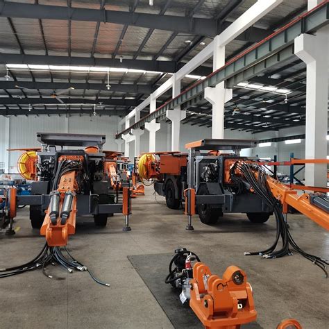 rotary diesel  miningwell mining rig equipment machine drilling jumbo