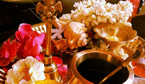 Vastu Tips For Navratri Never Offer Bel Harsingar And These Kinds Of